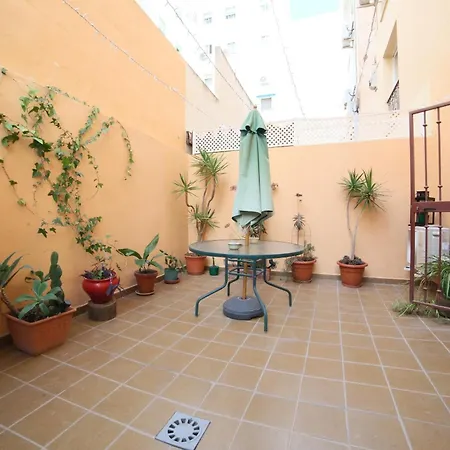 Luchana 15 Apartment *
