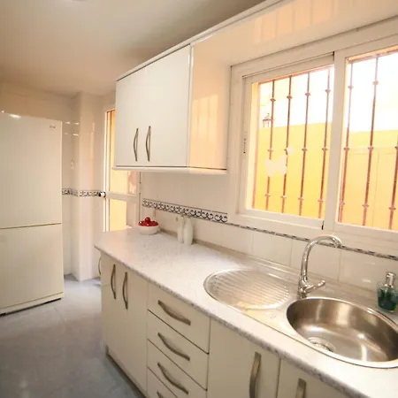 Luchana 15 * Malaga
