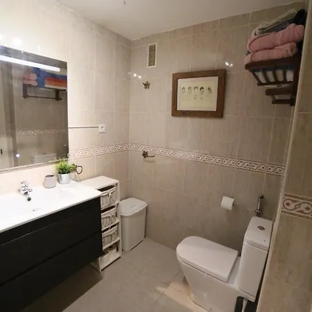 Apartment Luchana 15 *