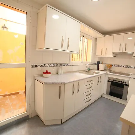 Luchana 15 Apartment *
